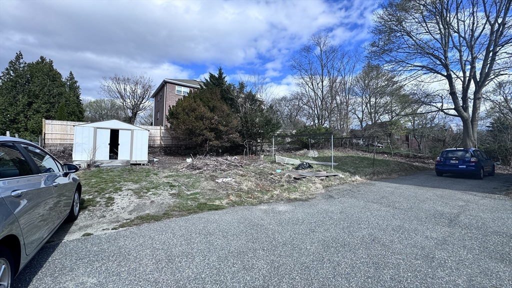 298 Langley Rd, Newton