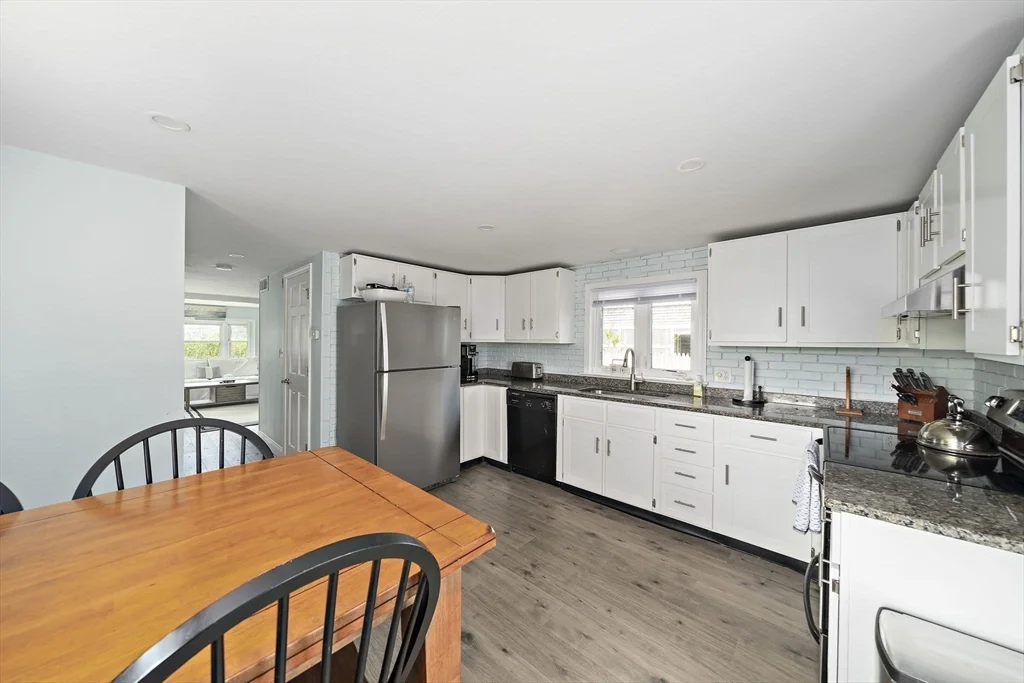 74 Cherry St, Brant Rock