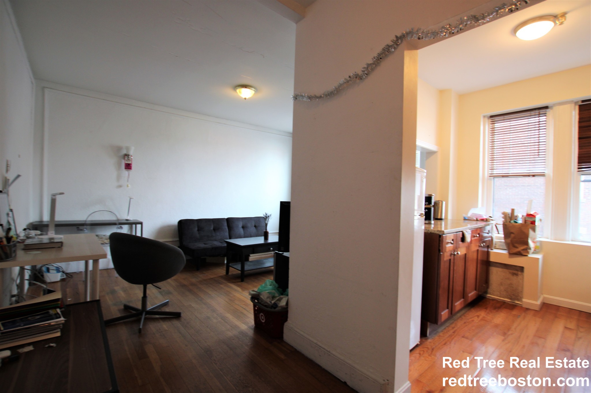 2003 Commonwealth Ave, Brighton