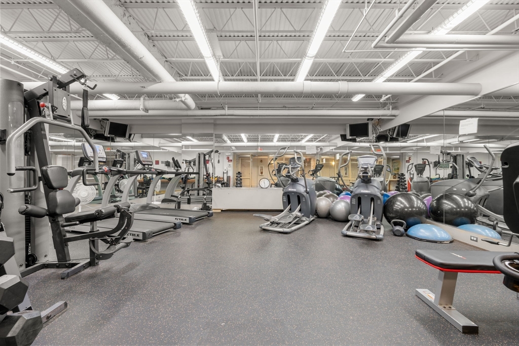 1600 Beacon St, Corey Hill