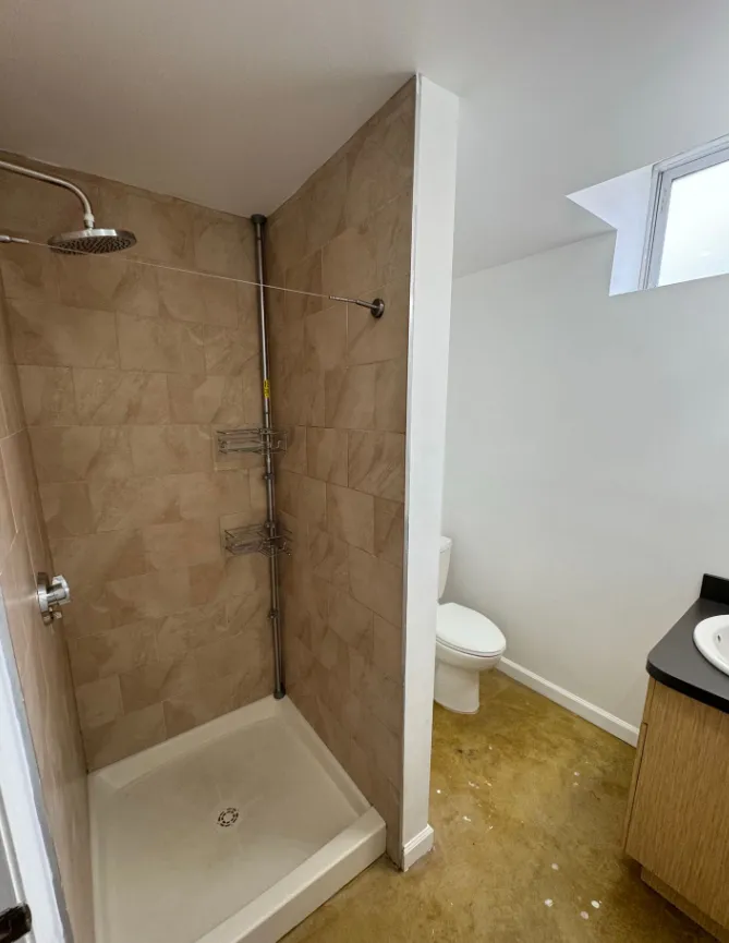 72 Frankfort St, East Boston