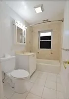 172 Newton St, Oak Square