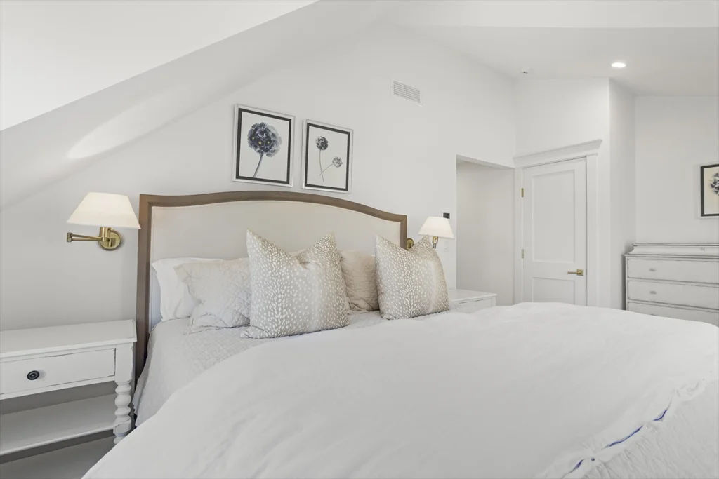 13B Gingy Ln, Nantucket