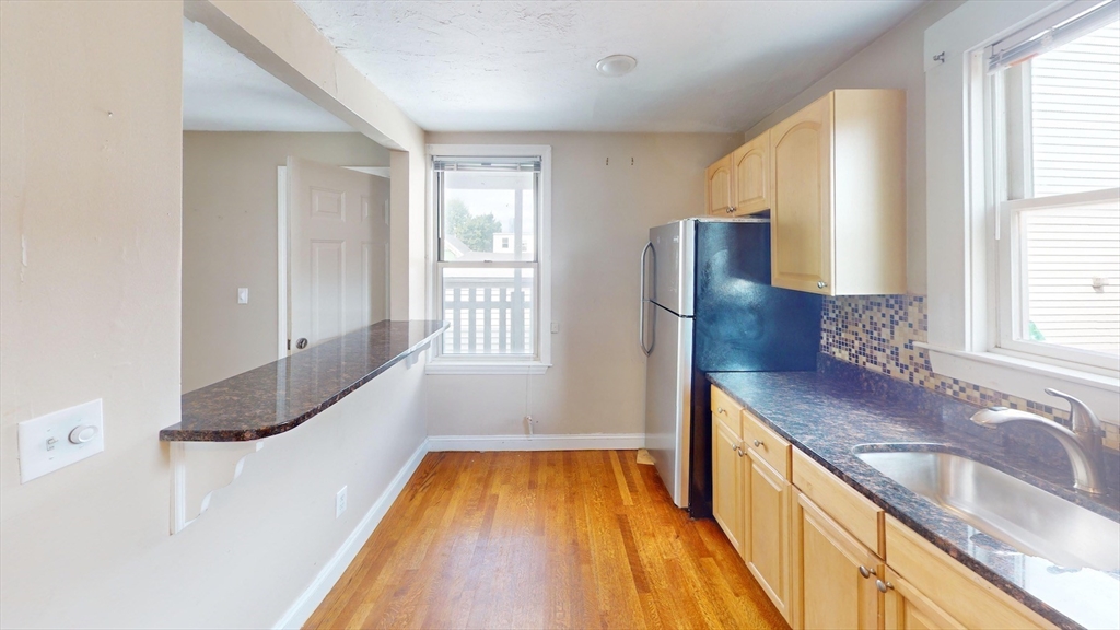 367 Dorchester Ave, South Boston