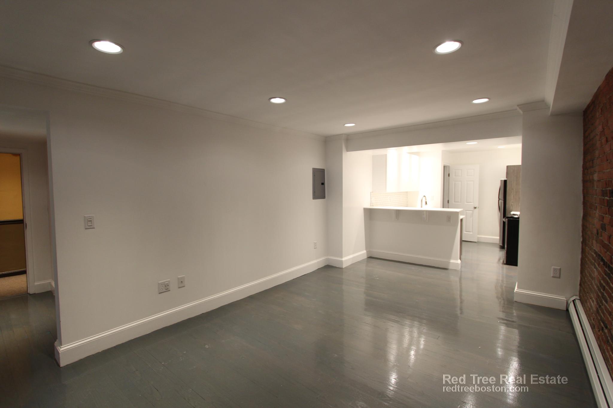 127 Saint Botolph St, Back Bay