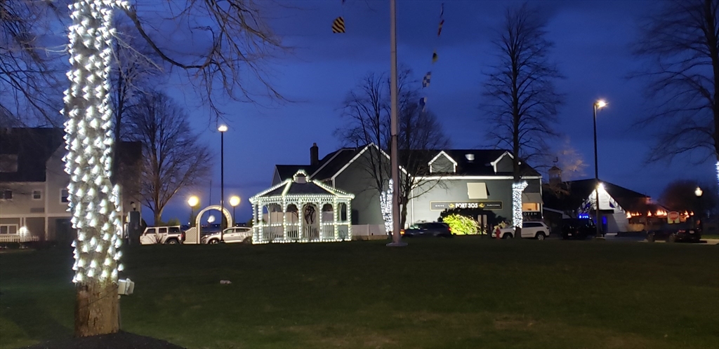 57 Quincy Shore Dr, Quincy