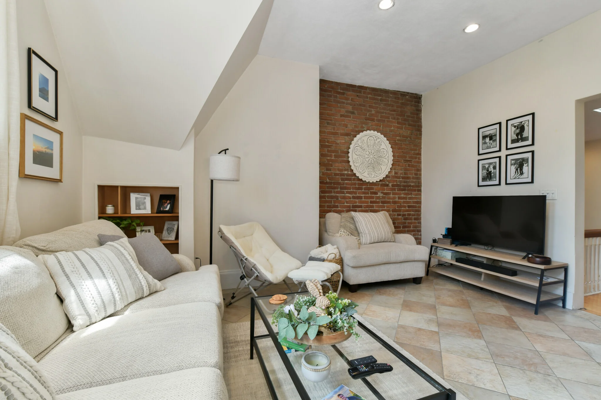 1774 Beacon St, Brookline