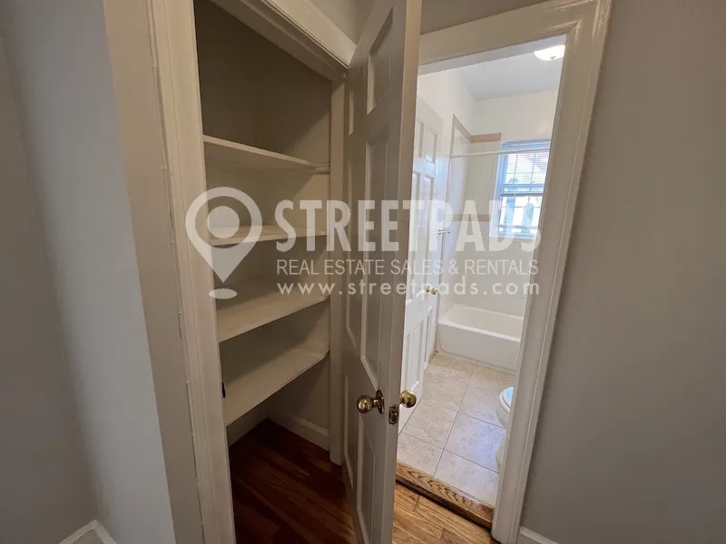 1163 Beacon St, Longwood