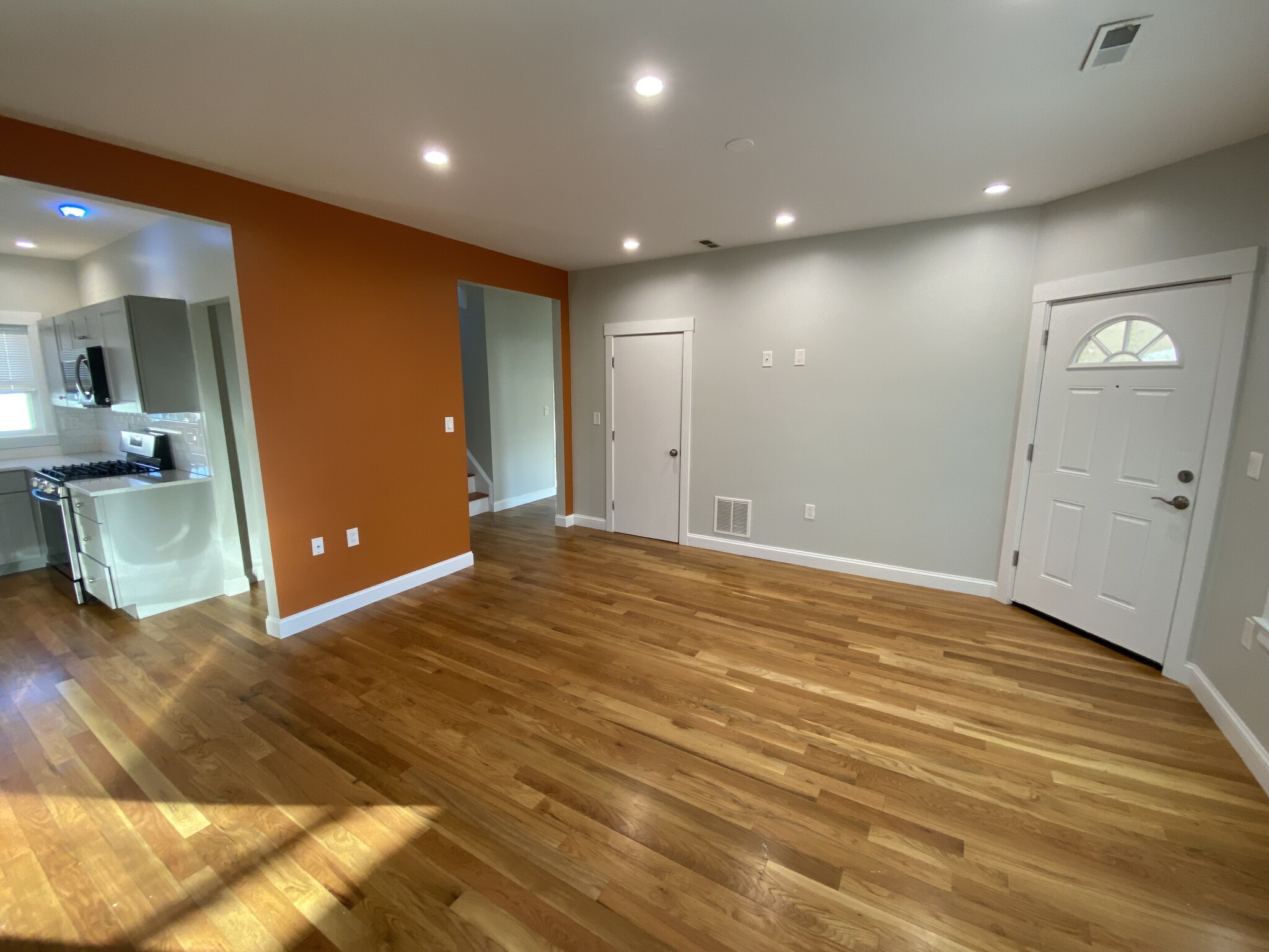 551 Park St, Dorchester