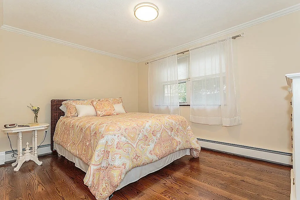 99 Pleasant St, Watertown