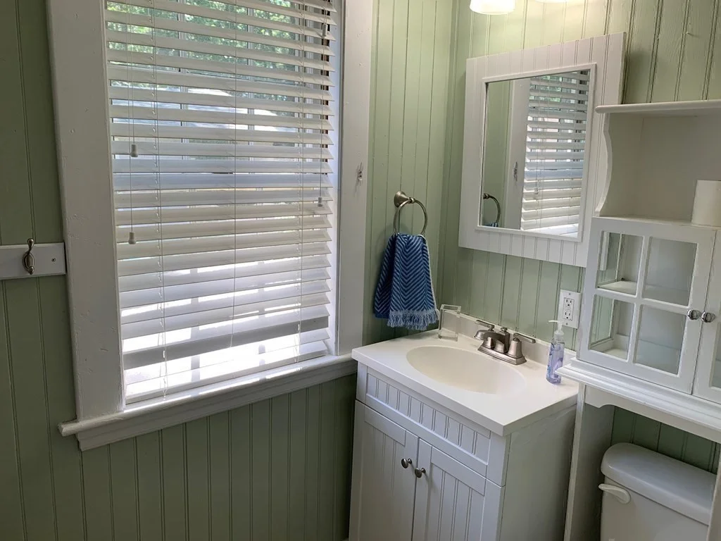 3 Foxglove Dr, Manomet