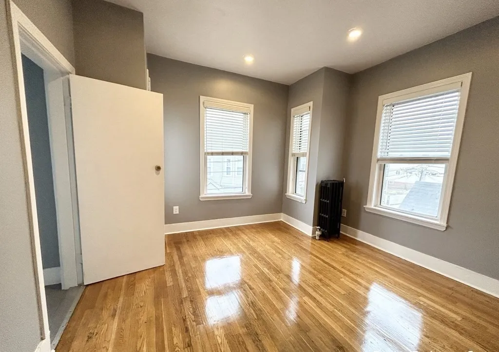 14 Batchelder St, Boston