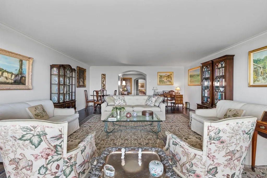 180 Beacon St, Back Bay