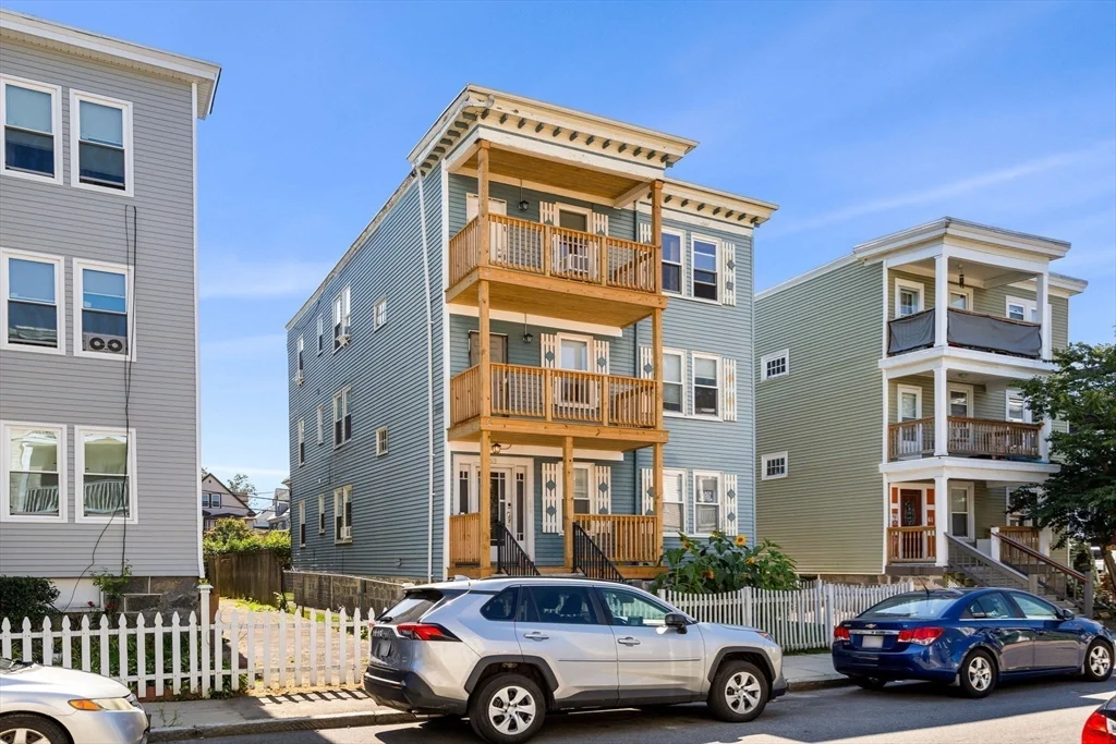 63 Whitten St, Dorchester
