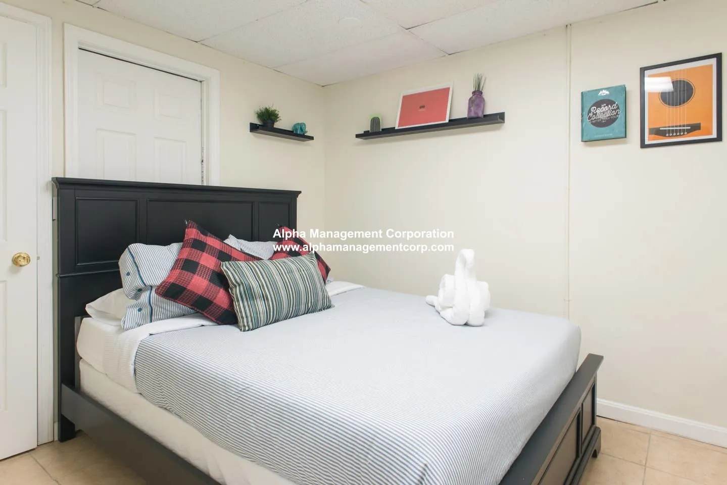 43 Bay State Rd, Fenway