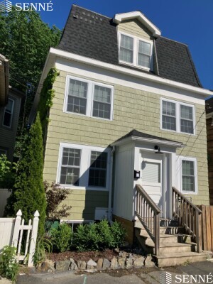 83 Moreland St, Winter Hill