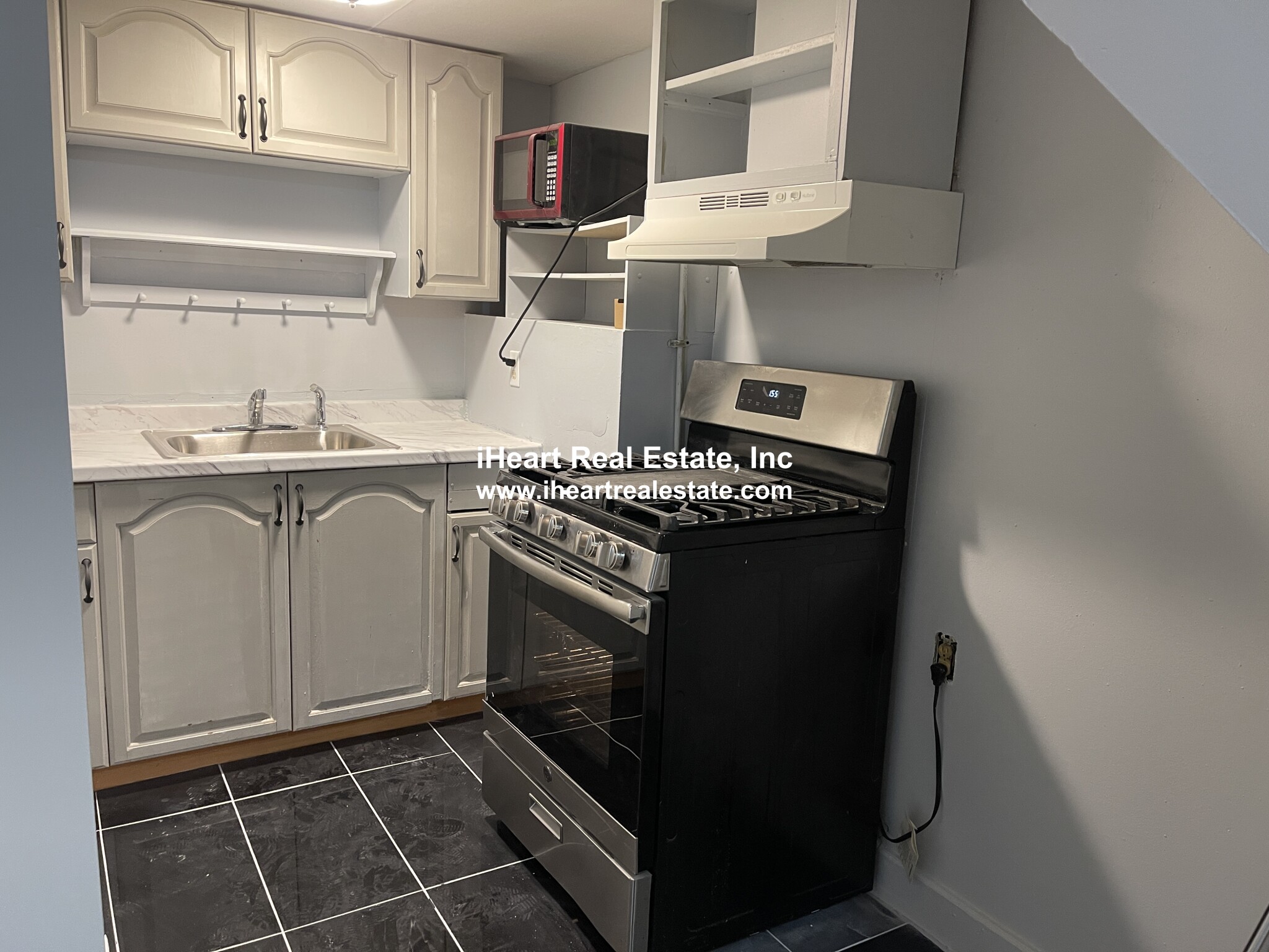 474 East 7th St, South Boston