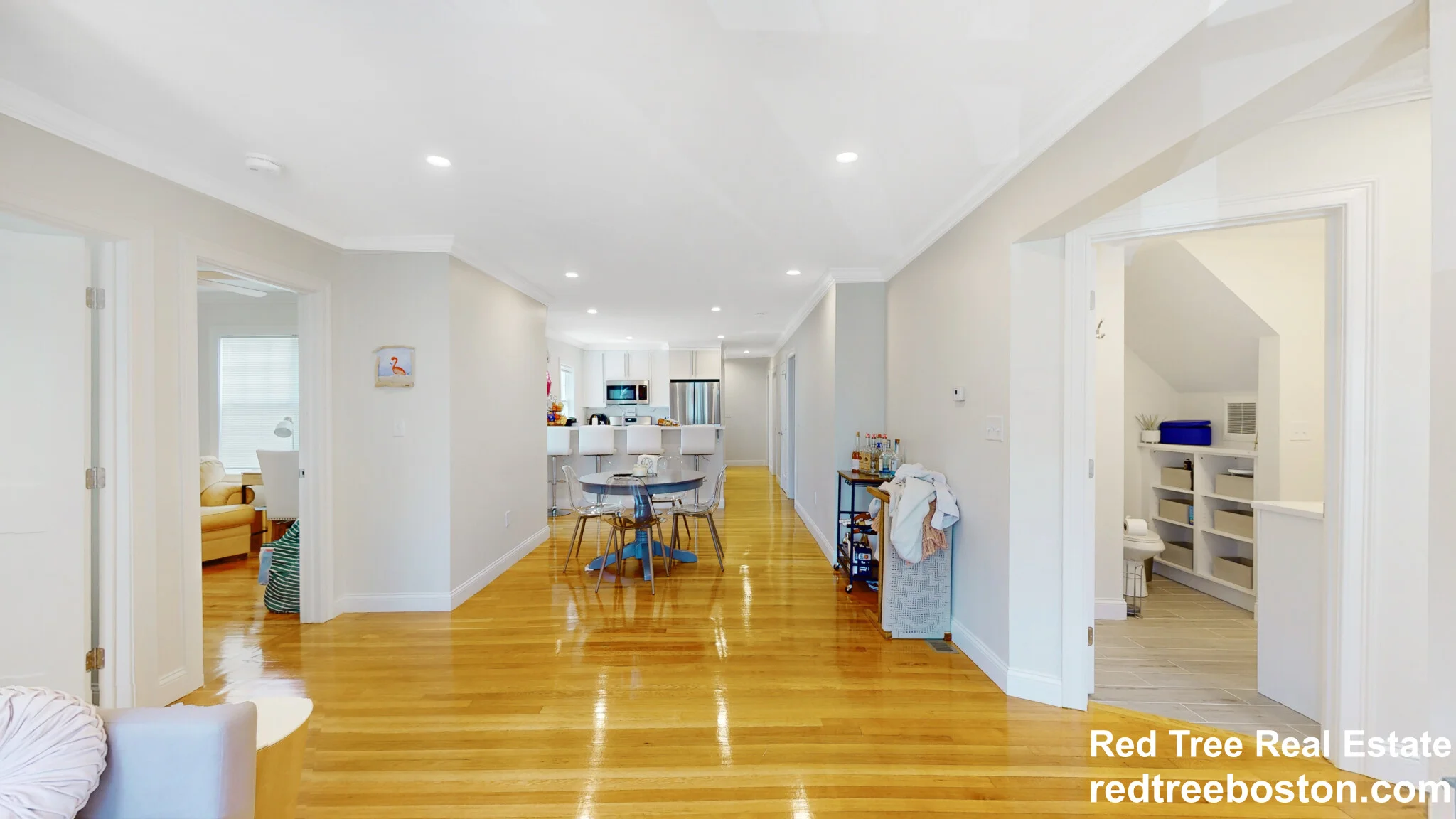 35 Crosby Rd, Chestnut Hill