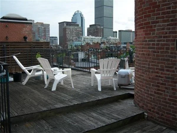 261 Beacon, Back Bay