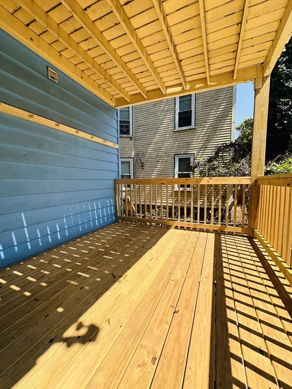 5 Sumner Sq, Dorchester