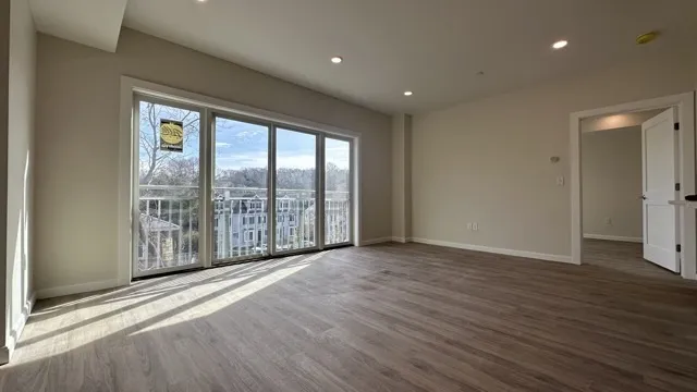 458 Washington St, Brighton