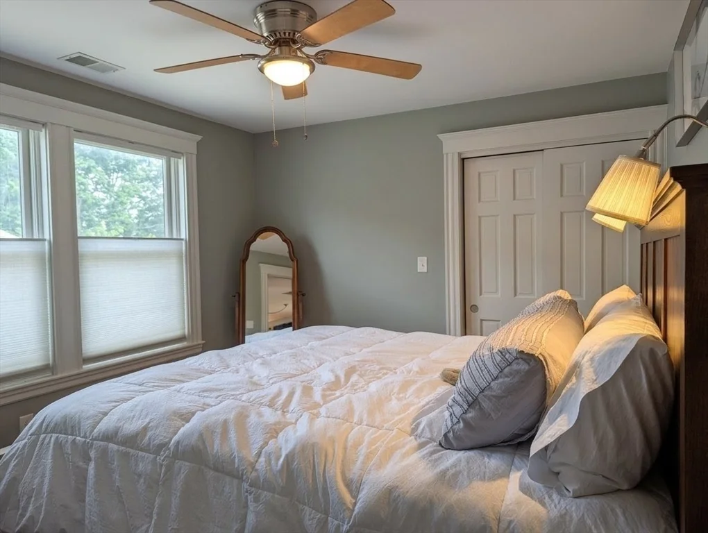 7 Weymouth Ave, West Roxbury