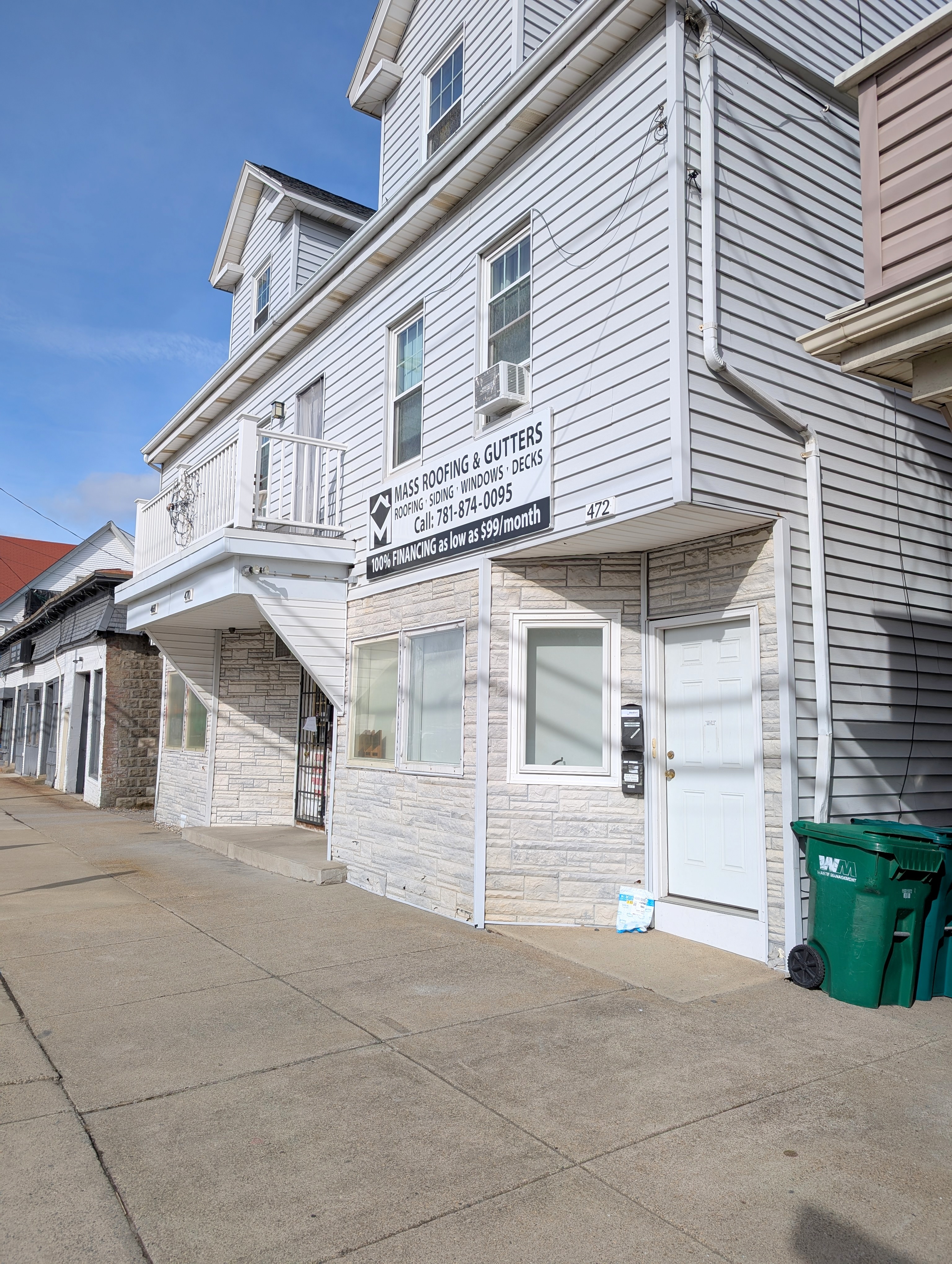 472 Main St, Medford