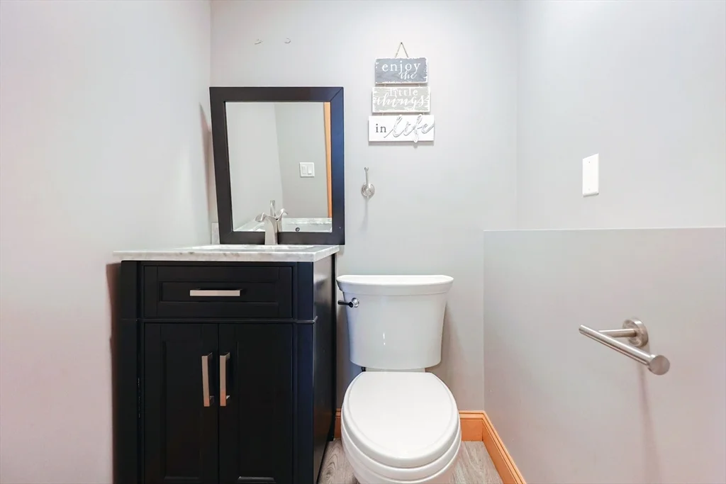 68 Greene St, Hopedale