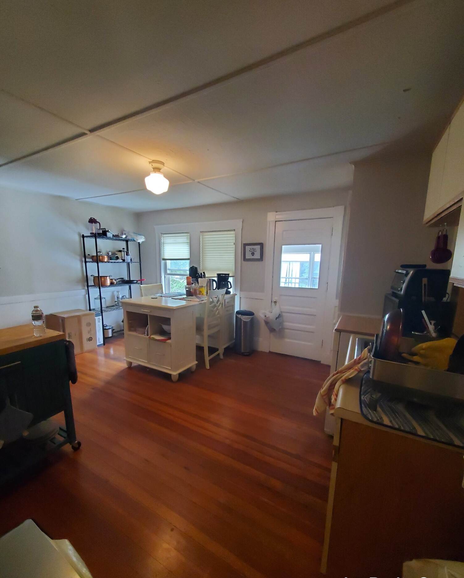 1 bed, 1 bath apartment for rent at 46 Paulina St Unit 3, Davis Square — photo 4 of 10