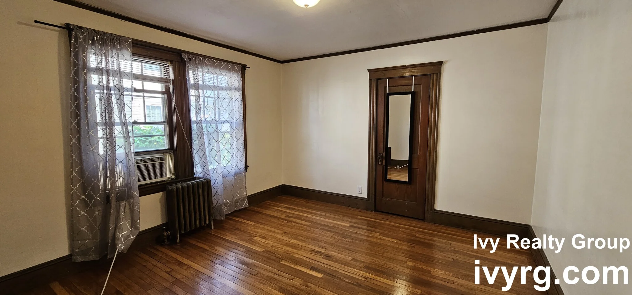 28 Rawson Rd, Arlington