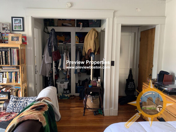 1607 Commonwealth Ave, Brighton