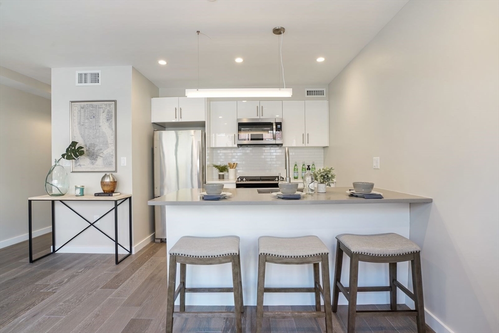 244 Hanover St, North End