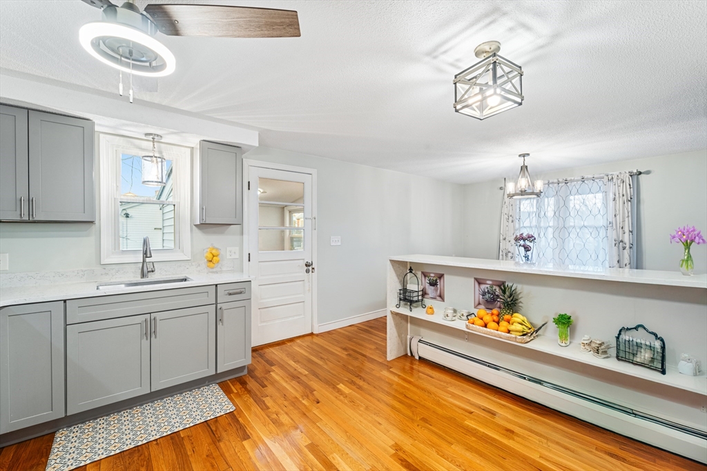 14 Newman St, Revere