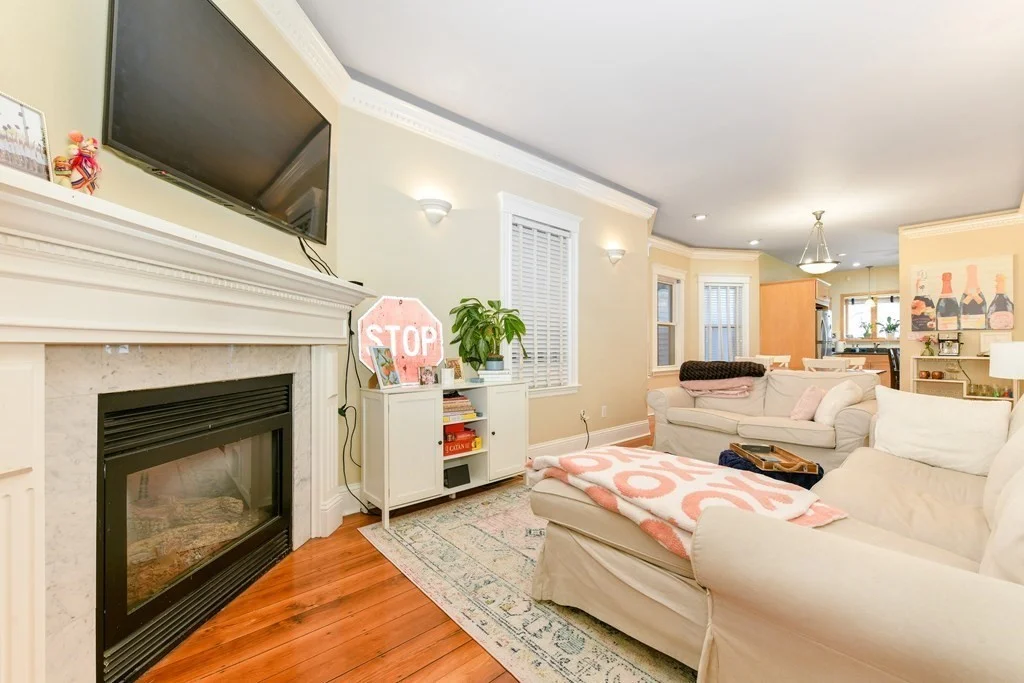 733 E 3rd St, South Boston