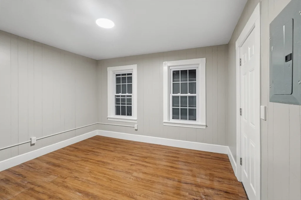 44 Pratt St, Fitchburg