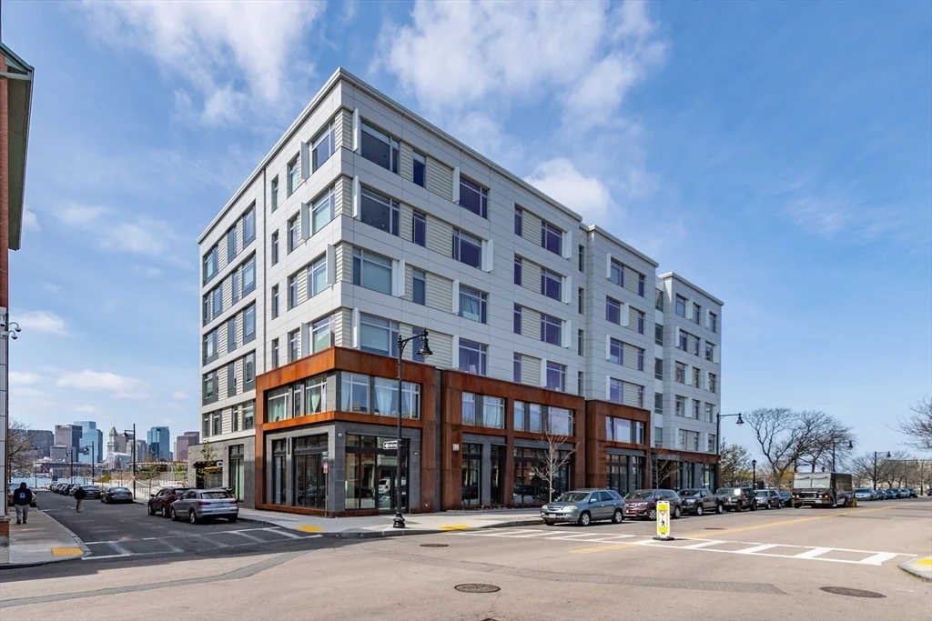 99 Sumner St, East Boston