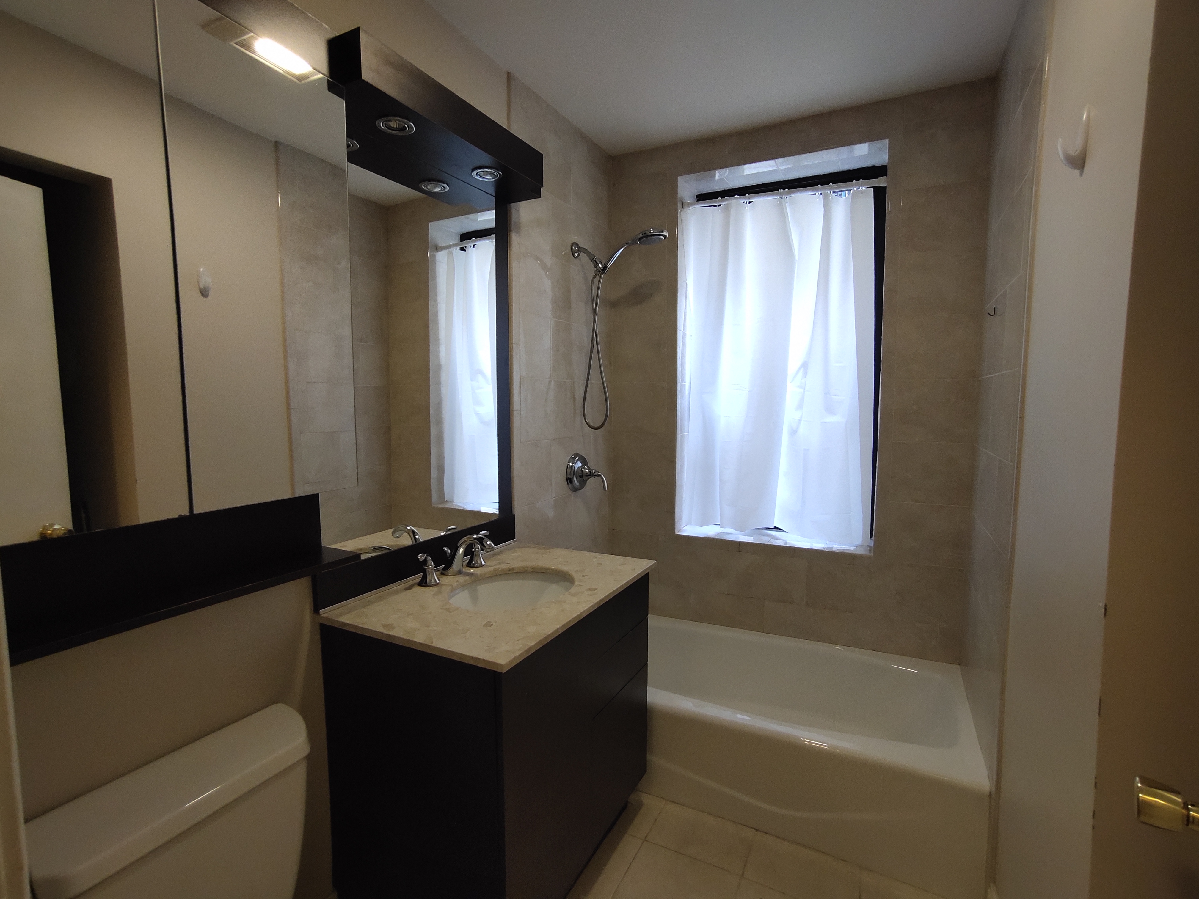 2 bed, 1 bath apartment for rent at 1419 Commonwealth Ave Unit 304, Allston — photo 20 of 23