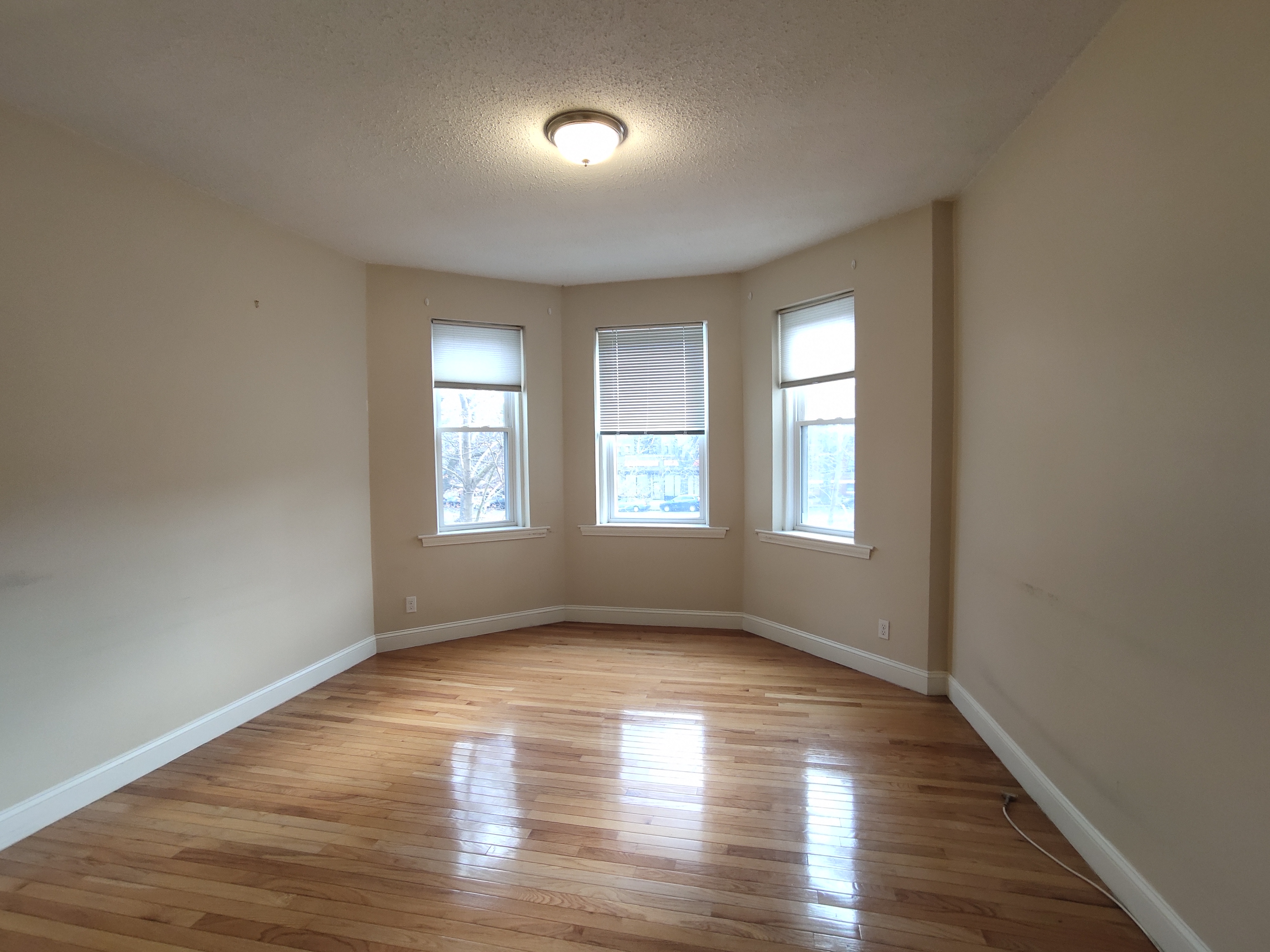 2 bed, 1 bath apartment for rent at 1419 Commonwealth Ave Unit 304, Allston — photo 15 of 23