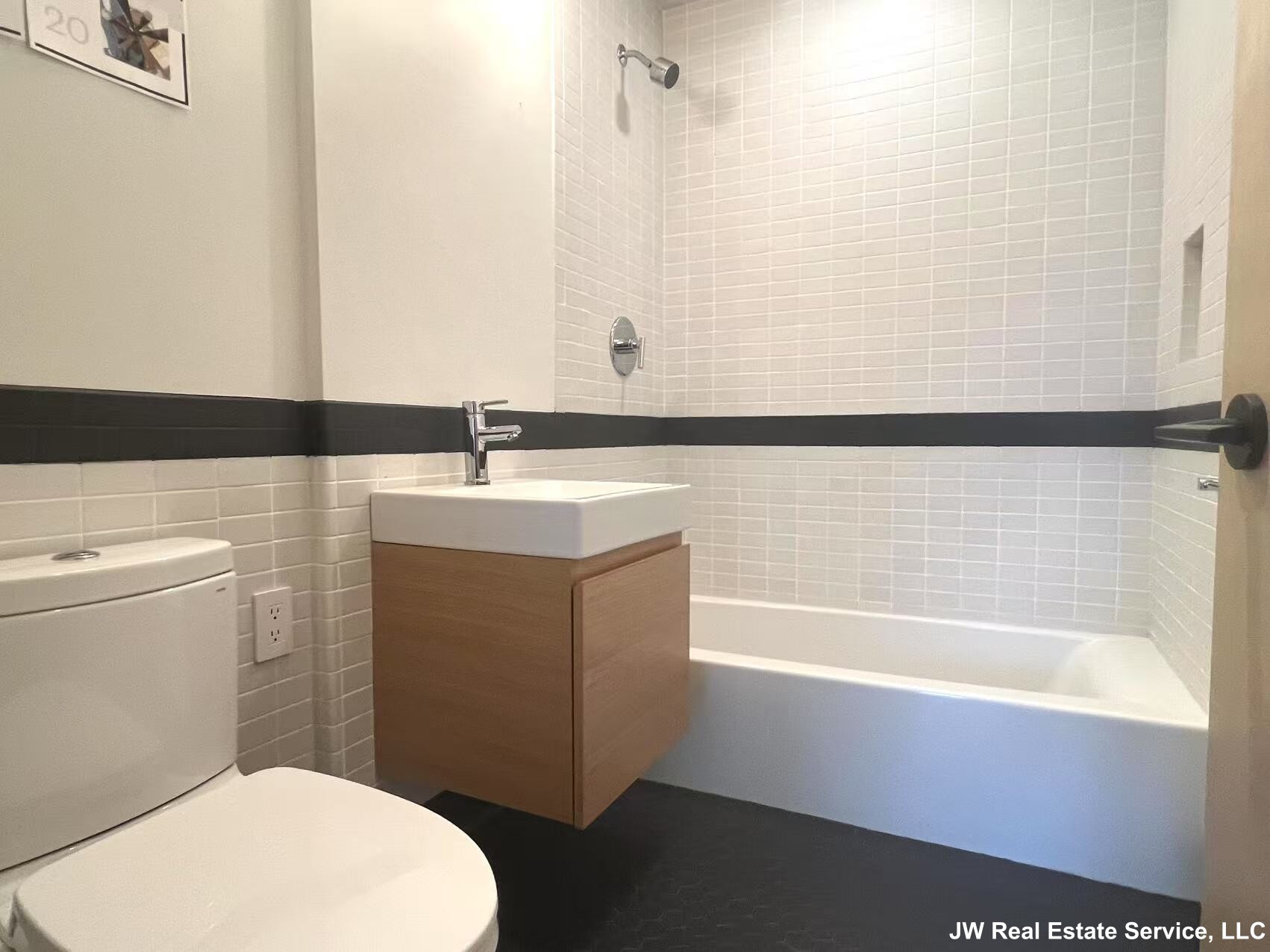 145 Willow St, Wellington-Harrington