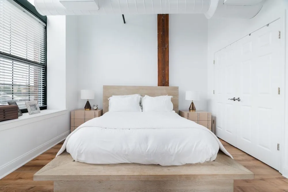 881 E 1st, South Boston