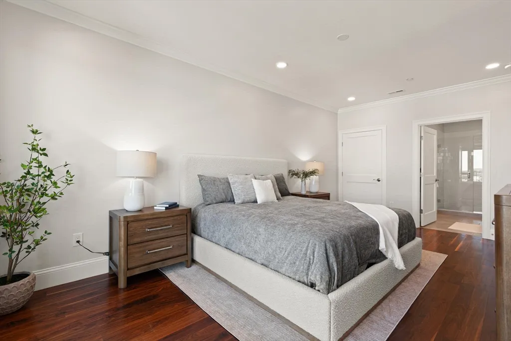 87 Medford St, Tufts University