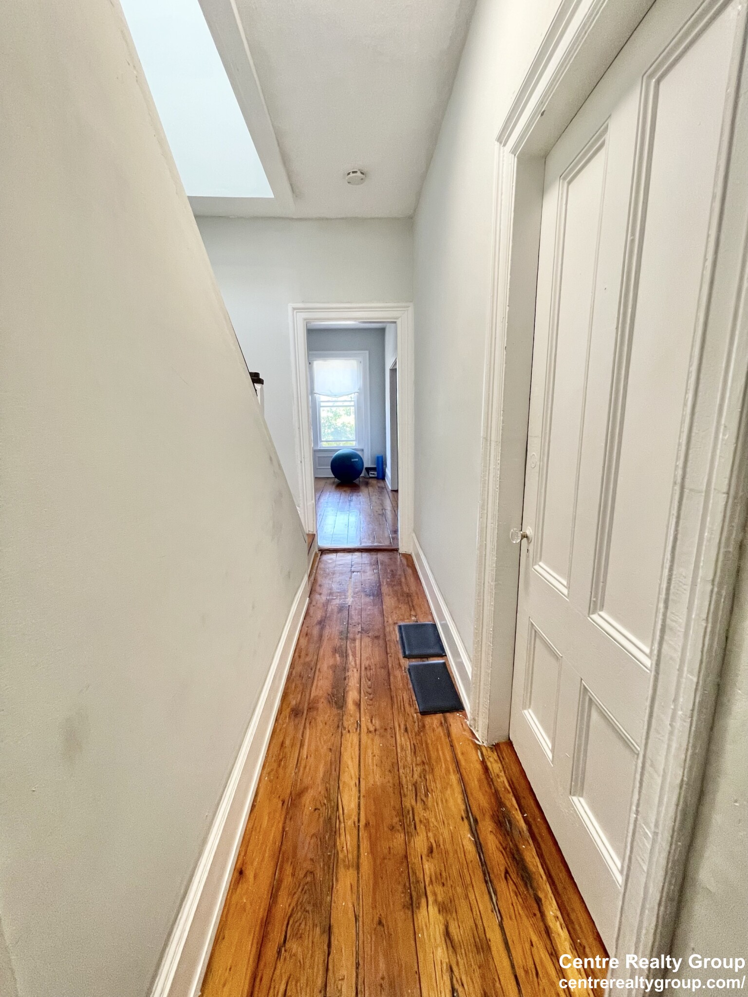 94 Mount Pleasant Ave, Roxbury