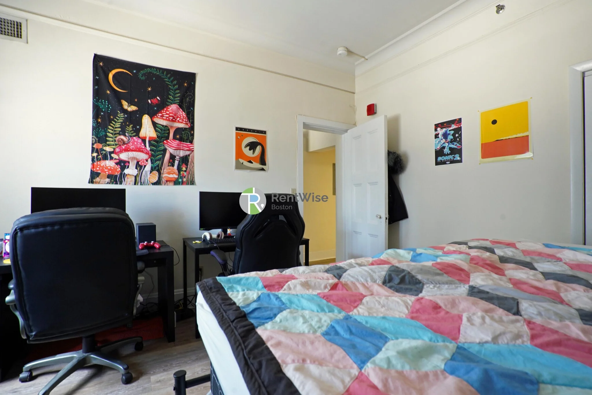 62 Boylston St, Downtown