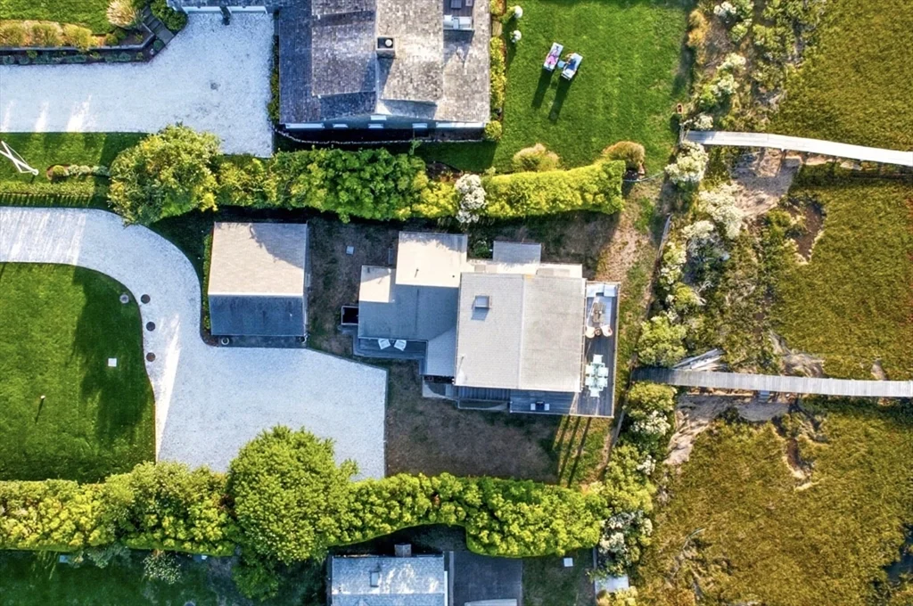 26 Tennessee Ave, Nantucket