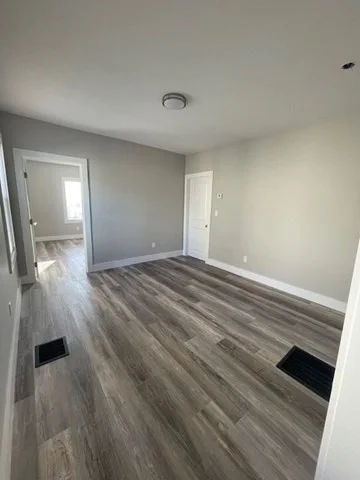 152 S Walnut, Quincy