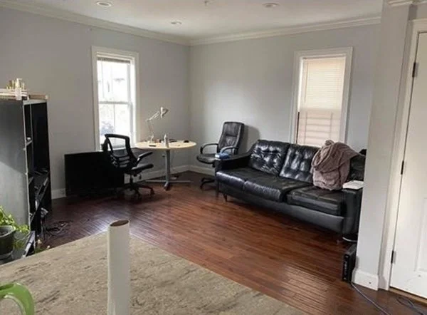 140 Marcella St, Mission Hill