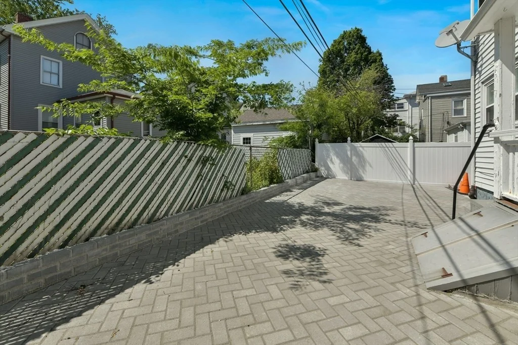 166 Sydney St, Dorchester