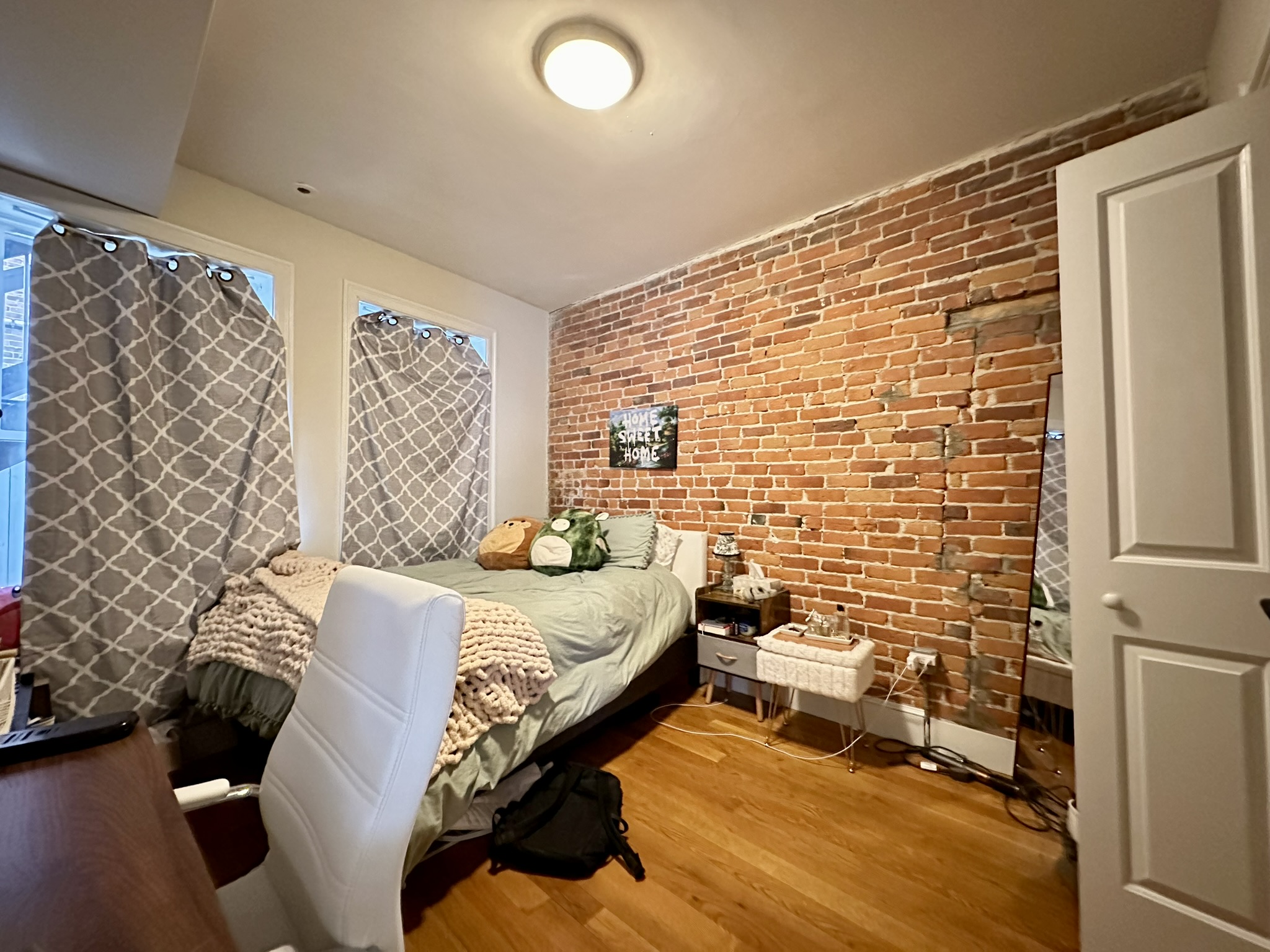 836 Huntington Ave, Mission Hill