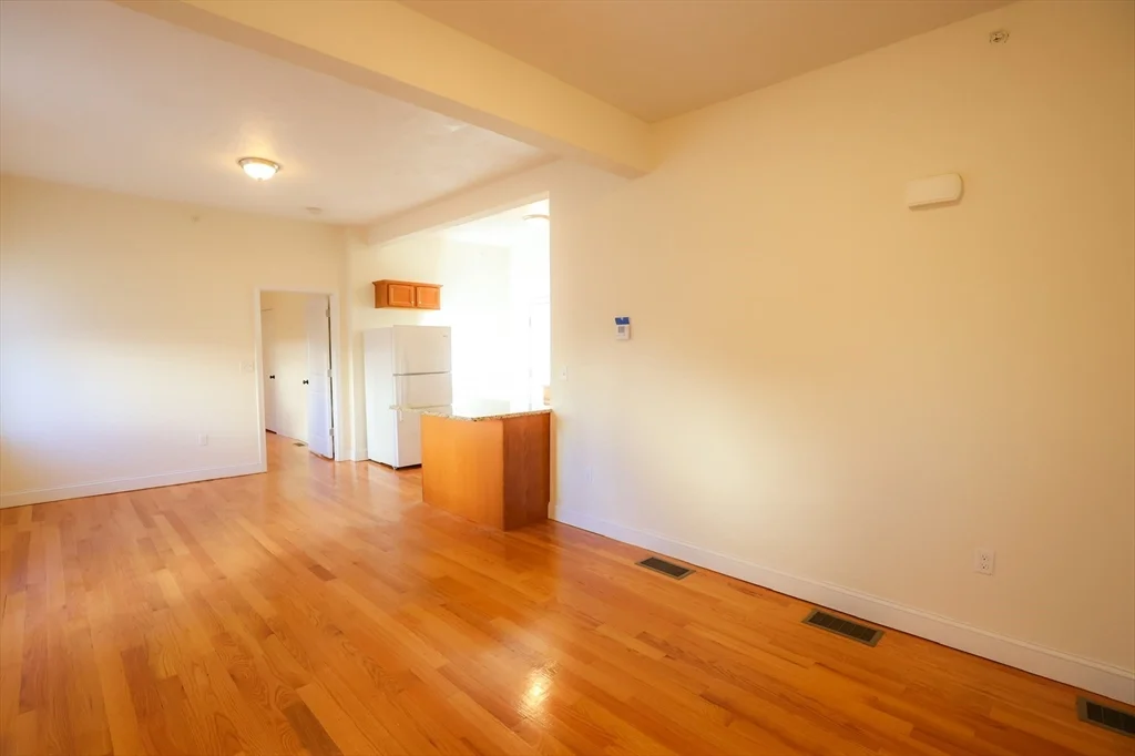 29-33 Highland Ave, Fitchburg