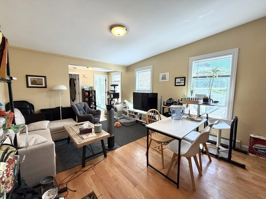 303 Hurley St, East Cambridge